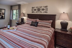 3 bedrooms, individually decorated, individually furnished, free WiFi - Sierra's Grace (Ruidoso)