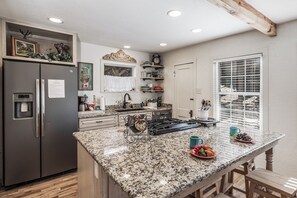 Studio (2 Bedrooms) | Property amenity - Sugar Butter Chalet by Ruidoso Vacation Rentals (Ruidoso)