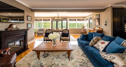 Hedge House - luxury, space, style, great location