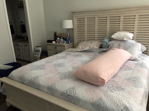 3 bedrooms, iron/ironing board, travel cot, WiFi