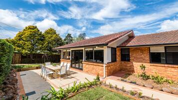 Perhetalo | Terassi/patio