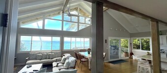 Stunning Kawela Bay Beachfront Home - 3 bedrooms - sleeps 9