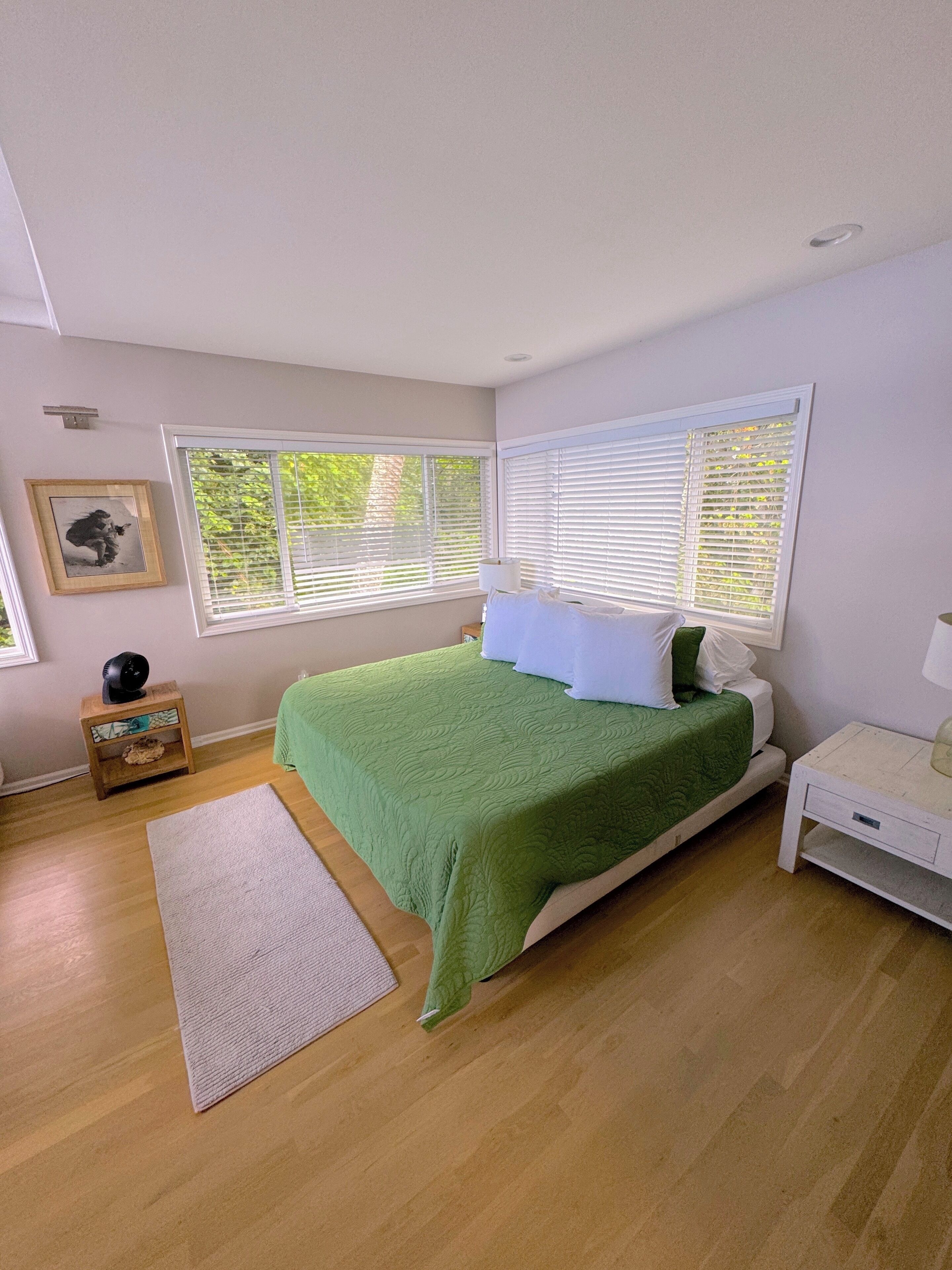 3 bedrooms, in-room safe, iron/ironing board, free WiFi