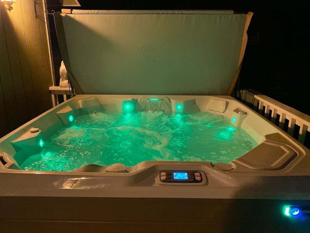 Hot Tub