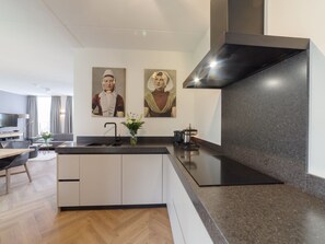 Fridge, microwave, oven, dishwasher - Ganuenta by Interhome (Colijnsplaat)