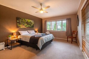 5 bedrooms, iron/ironing board, travel cot, WiFi