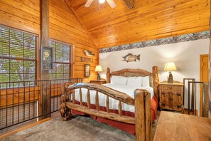 3 makuuhuonetta, silitysrauta/-lauta, ilmainen Wi-Fi, vuodevaatteet