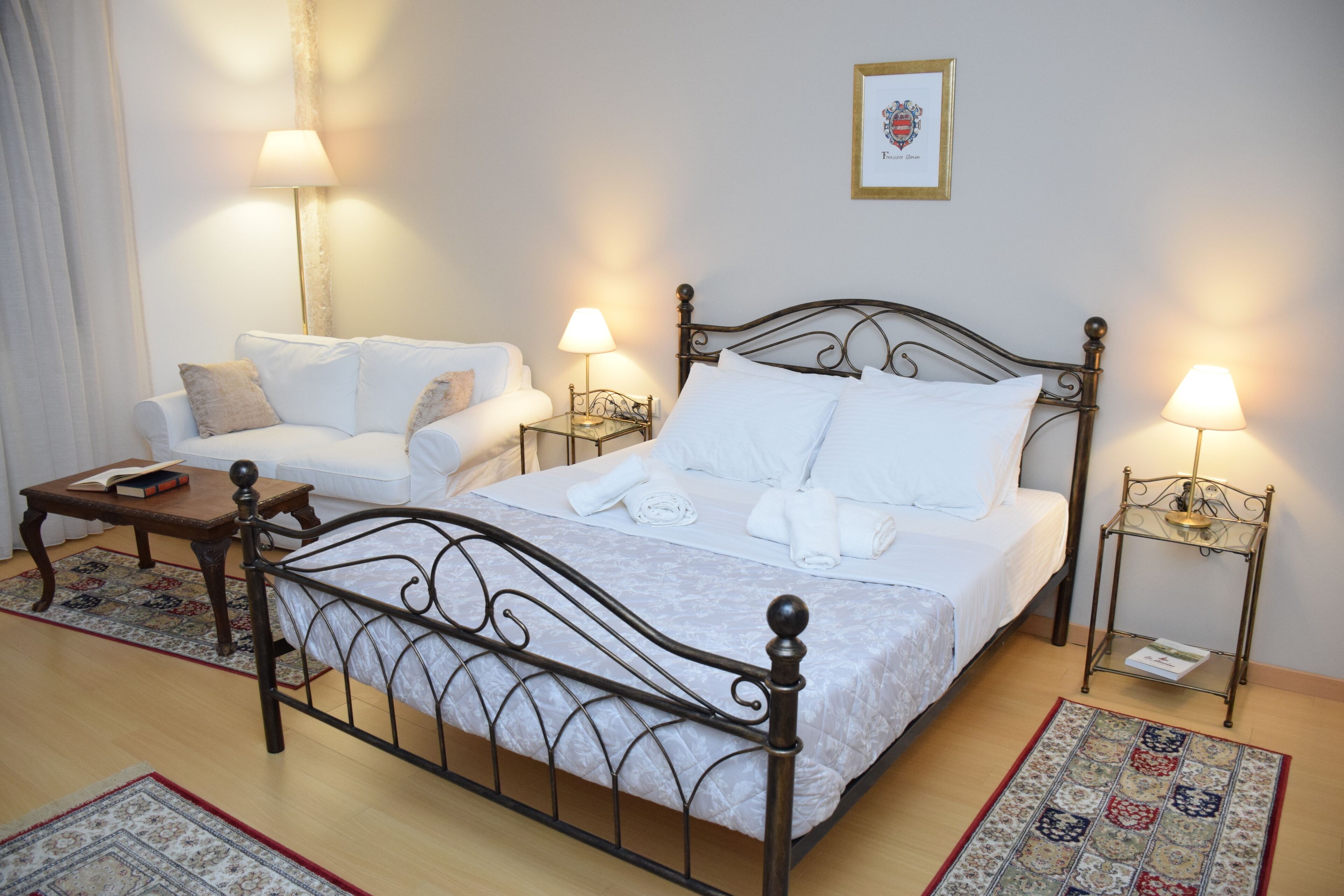 1 makuuhuone, silitysrauta/-lauta, ilmainen Wi-Fi, vuodevaatteet