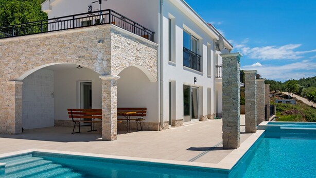 Unclassified image, 1 of 39, button - Classy Holiday Home in Slivno - Duba With Swimming Pool (Slivno)