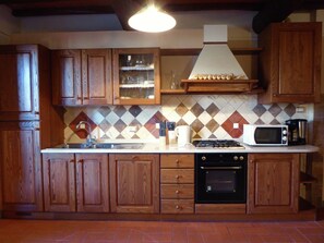 House | Private kitchen | High chair - Holiday Home in Montecarelli With Pool (Barberino di Mugello)