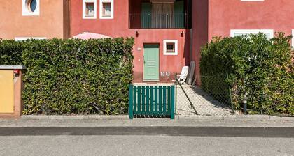 Serene Holiday Home in Mouans Sartoux With Swimming Pool