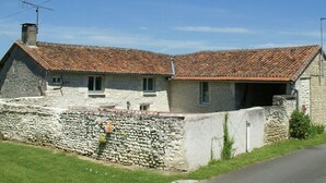 Unclassified image, 3 of 26, button - Serene Holiday Home for Family Vacation With Partially Fenced Garden (La Tour-Saint-Gelin)
