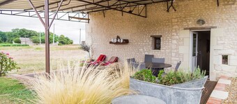 Serene Holiday Home for Family Vacation With Partially Fenced Garden