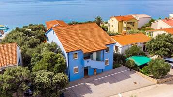 Apartment | Exterior