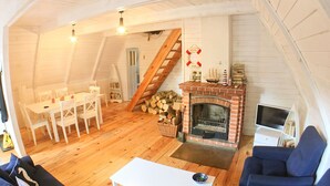 Fireplace - Pretty Holiday Home in Kopalino With Terrace (Choczewo)