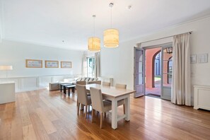 リビングルーム