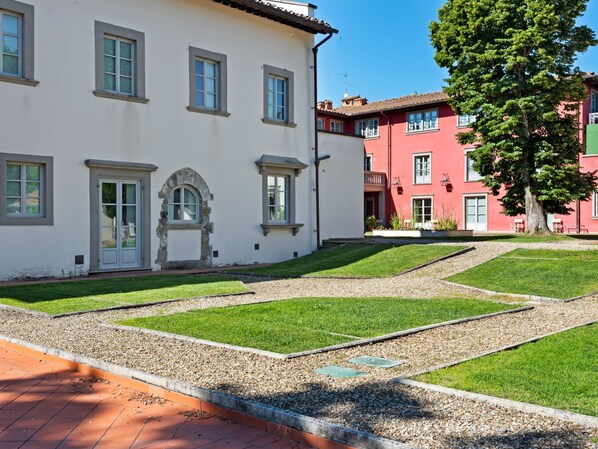 House | Exterior - Garden & Wine Country Stay (Rignano sull'Arno)