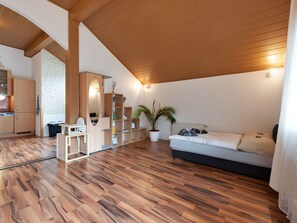 1 habitación y ropa de cama 