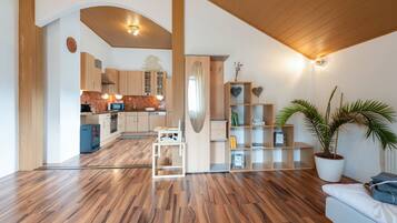 Ferienhaus | Wohnbereich | Fernseher