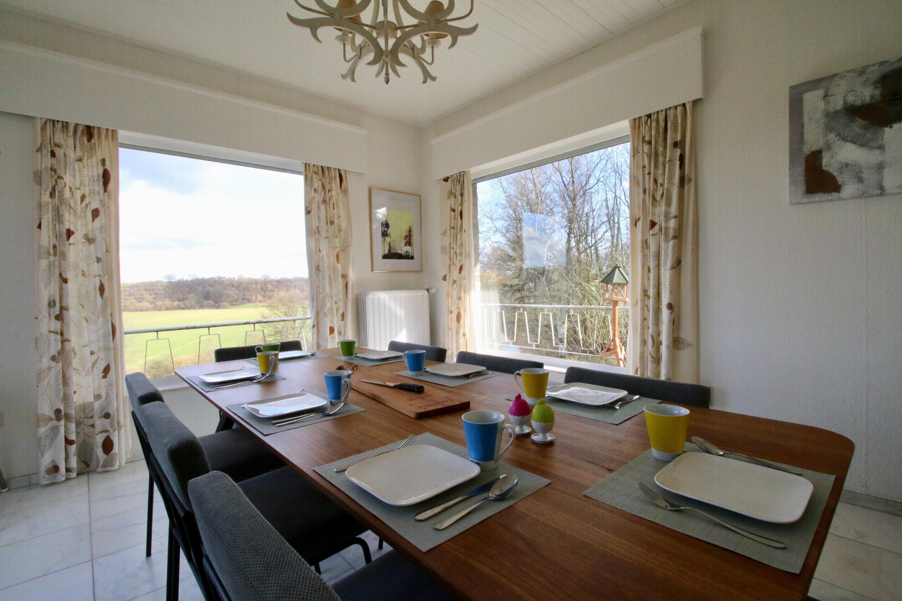 Villa | Dining