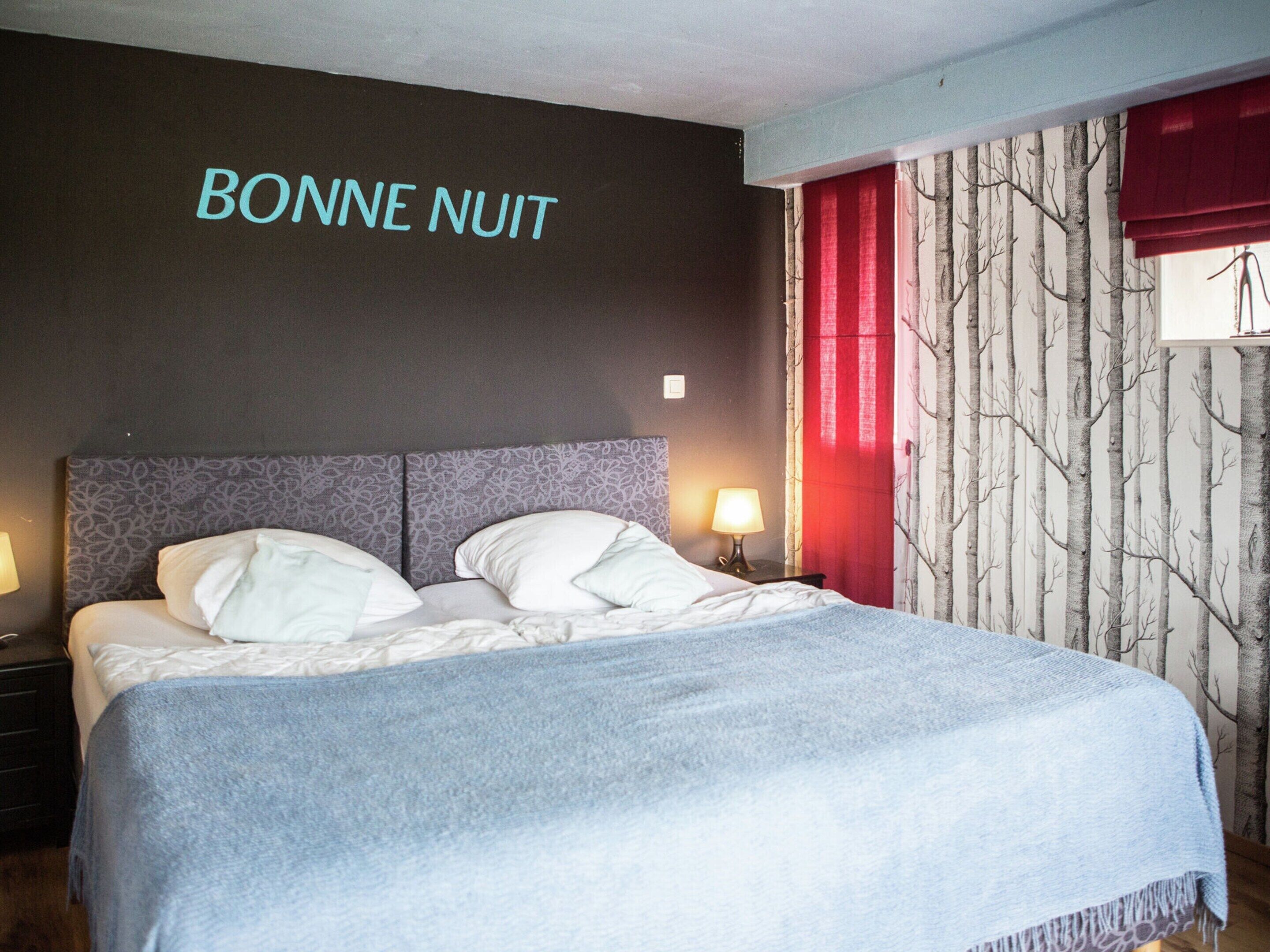 Biệt thự | 4 phòng ngủ, trang bị nội thất với thiết kế riêng biệt 