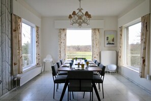 Villa | Dining - Spacious Villa with Hot Tub & Sauna in Ardennes (Somme-Leuze)