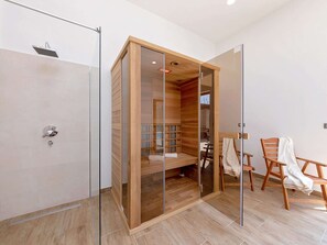 Villa | Salle de bain | Séchoir à cheveux