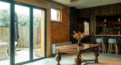 Holiday Home in Moorslede With Pool and Jacuzzi