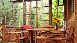 Balcony - Charming Cottage - Fireplace, Terrace, Garden, Close to the Sea and the Lake (Choczewo)