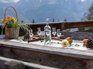 Balcony - Mountain View Family Chalet in Piesendorf with Sauna near Ski Lift (Piesendorf)