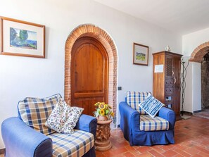 Maison | Salle de séjour | Téléviseur