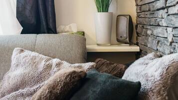 2 kamar tidur dan seprai linen