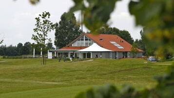 Rumah | Pemandangan dari properti