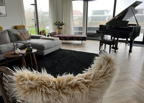 บ้านพัก | ห้องนั่งเล่น