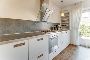 Nhà | Bếp riêng | Lò vi sóng 