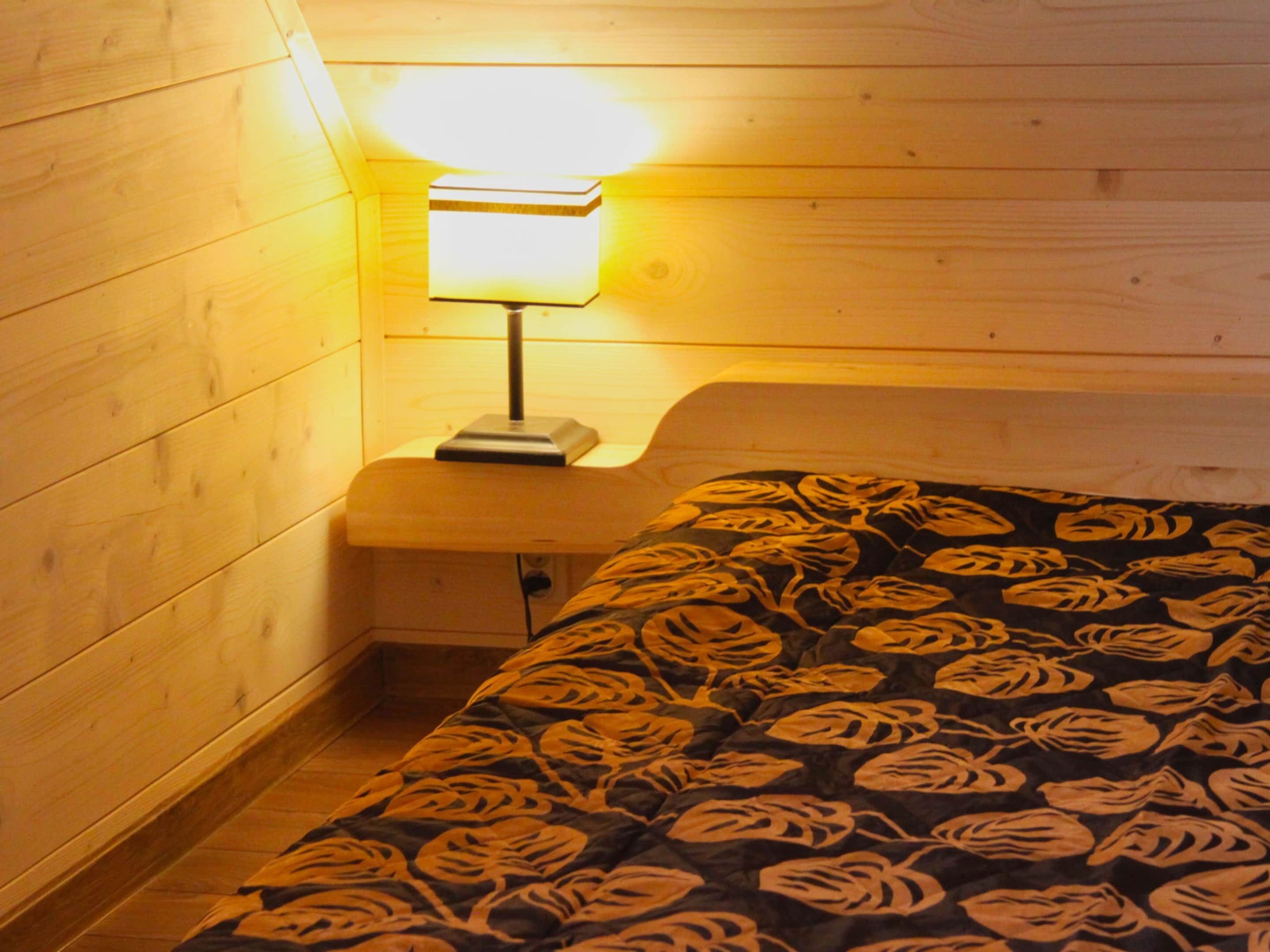 House | 2 bedrooms, individually furnished, bed sheets