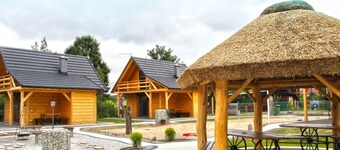 Peaceful Retreat by the Lake