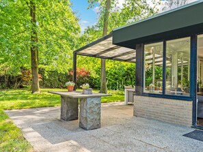 Property amenity - Upscale Bungalow in Lanaken With Private Garden (Lanaken)