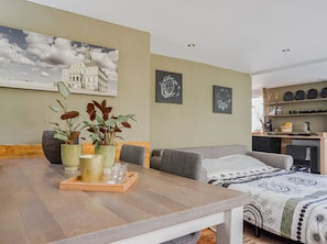 Bungalow | 1 chambre, ameublement personnalisé