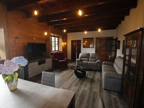 Dining - Alluring Villa in Cagli With Garden (Sanremo)