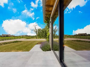 Villa | Exterior - Chic Villa in Comines-warneton With Garden (Comines-Warneton)