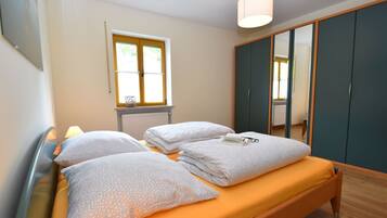 1 bedroom, individually furnished, iron/ironing board, bed sheets