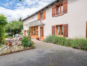 Exterior - Pretty Apartment in Etival Clairefontaine With Terrace (Etival-Clairefontaine)
