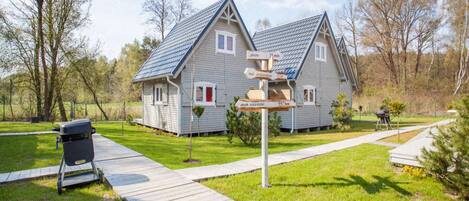 Bungalow | Exterior