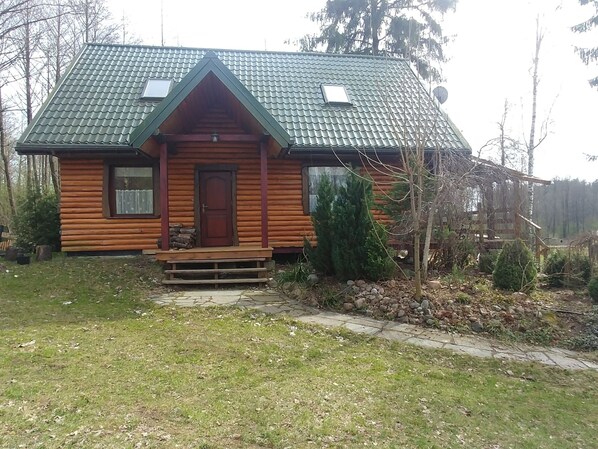 Cottage | Exterior - Countryside Escape With Sauna (Suchowola)