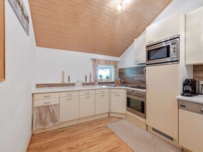 Private kitchen - Impressive Holiday Home in Pinsdorf With Pool (Pinsdorf)