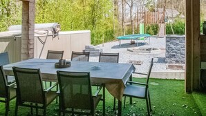 Unclassified image, 2 of 40, button - Idyllic Chalet in Biron with 2 Hot Tubs & Sauna (Erezee)