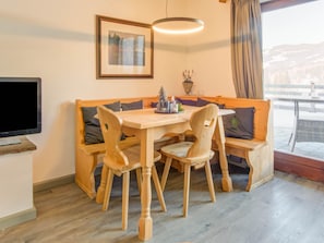 Apartment | Dining - Valley View Apartment in Kirchberg in Tyrol near Skiing Area (Kirchberg in Tirol)