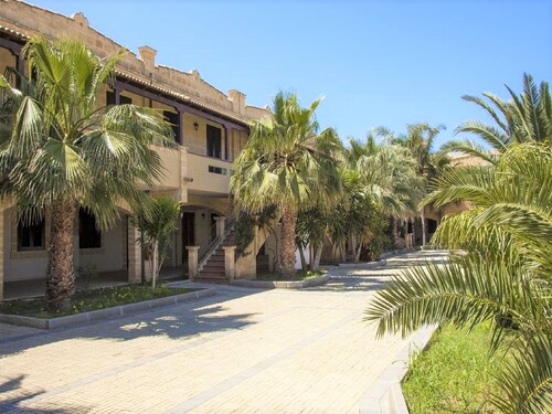 Snug Apartment in Campofelice di Roccella near Madonie Park