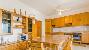 Dining - Sea-view Holiday Home in Letojanni With Garden (Letojanni)